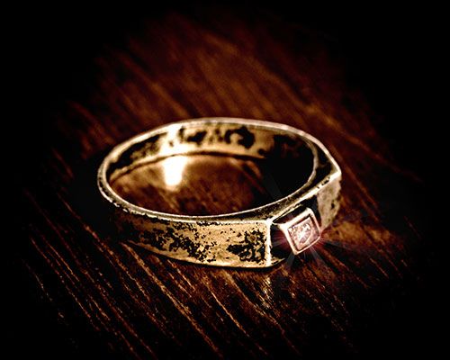 Pierścionek zaręczynowy - rodzaje dawnych pierścionków
