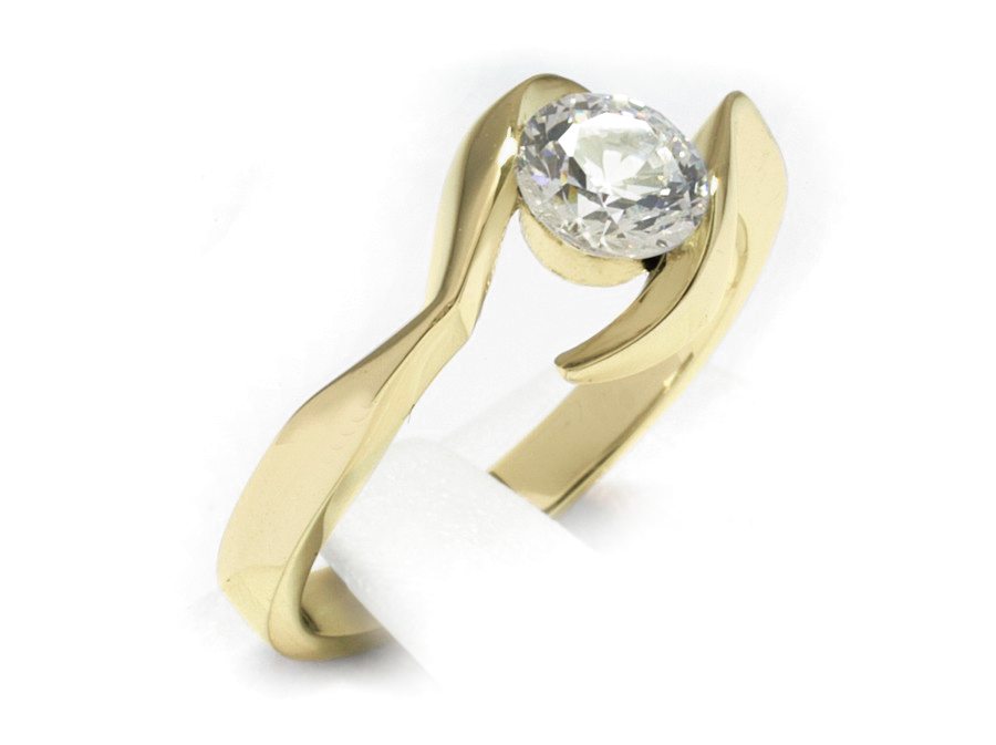 Złoty pierścionek z brylantem żółte złoto - 20045br_SI_I — zdjęcie 3