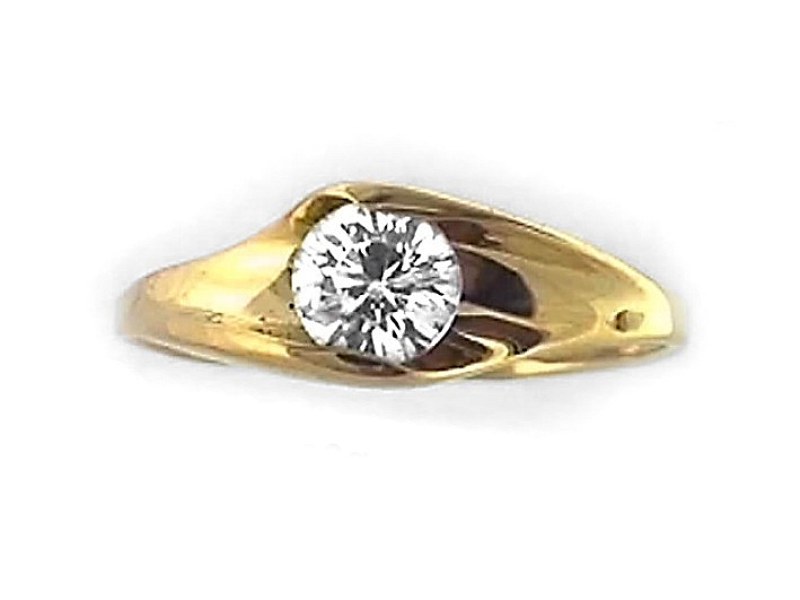 Złoty pierścionek z brylantem - 2381br — zdjęcie 3