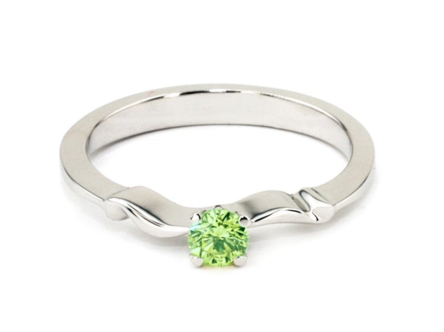 Złoty pierścionek z brylantem - 4_jg1102br_lightgreenVVs — zdjęcie 3