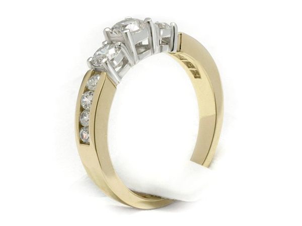 pierścionek z diamentami z białego i żółtego złota - 607bbr_SI_H