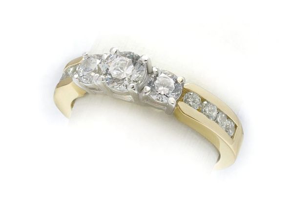 Pierścionek z diamentami białe i żółte złoto - 607bbr_SI_H