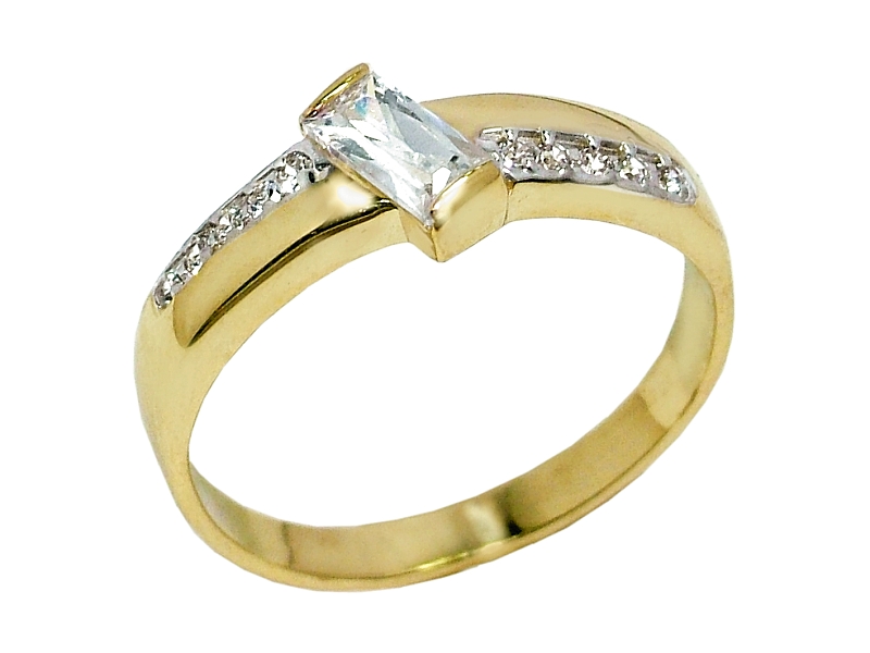 Złoty pierścionek z cyrkoniami - 7816