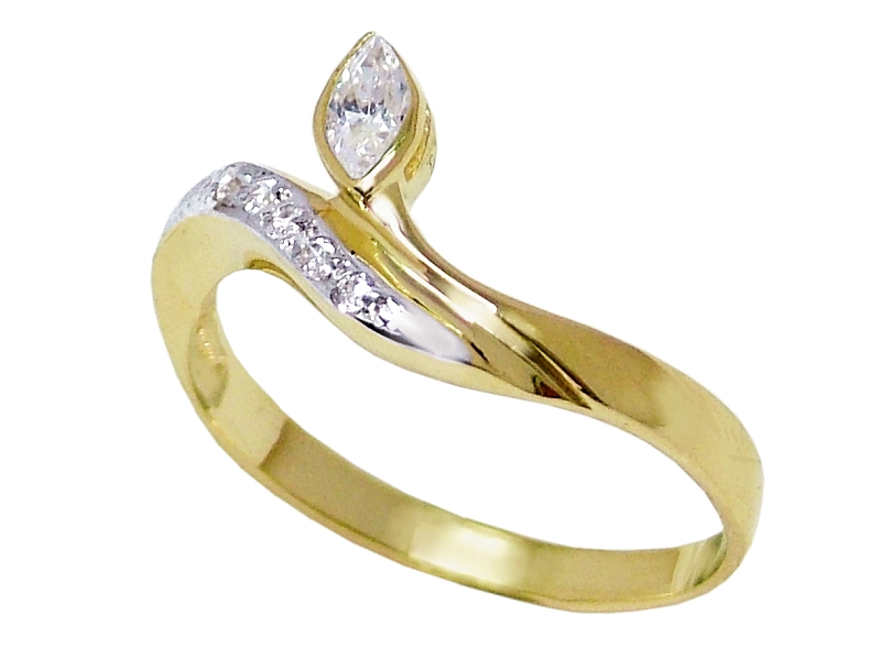 Złoty pierścionek z cyrkoniami i rodowaniem - 7872