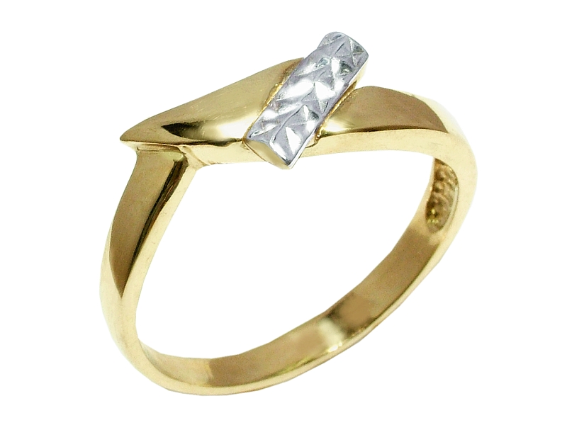 Złoty pierścionek z elementami rodowania - 7899