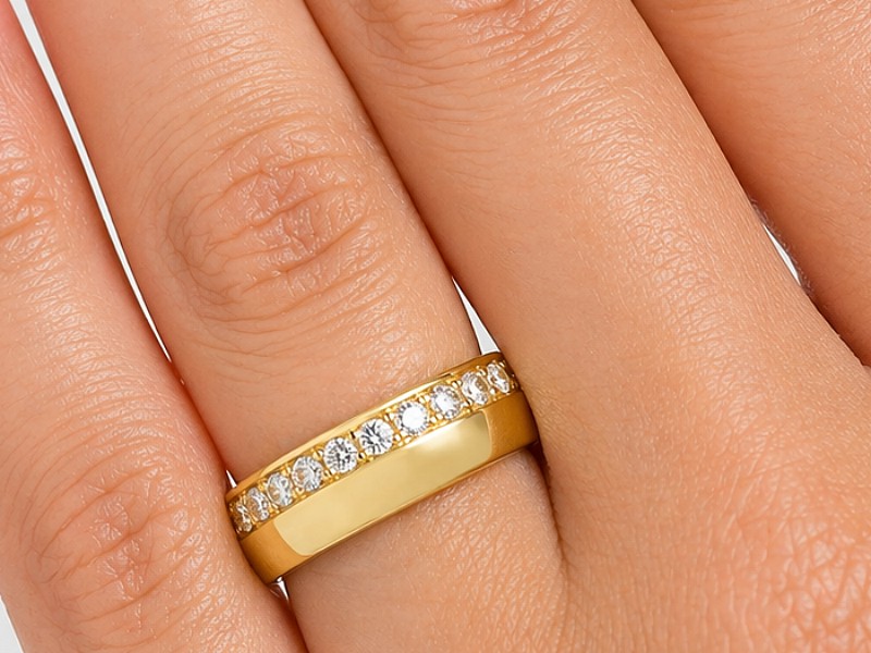 Obrączka z brylantami żółte złoto - au7_9 — zdjęcie 3