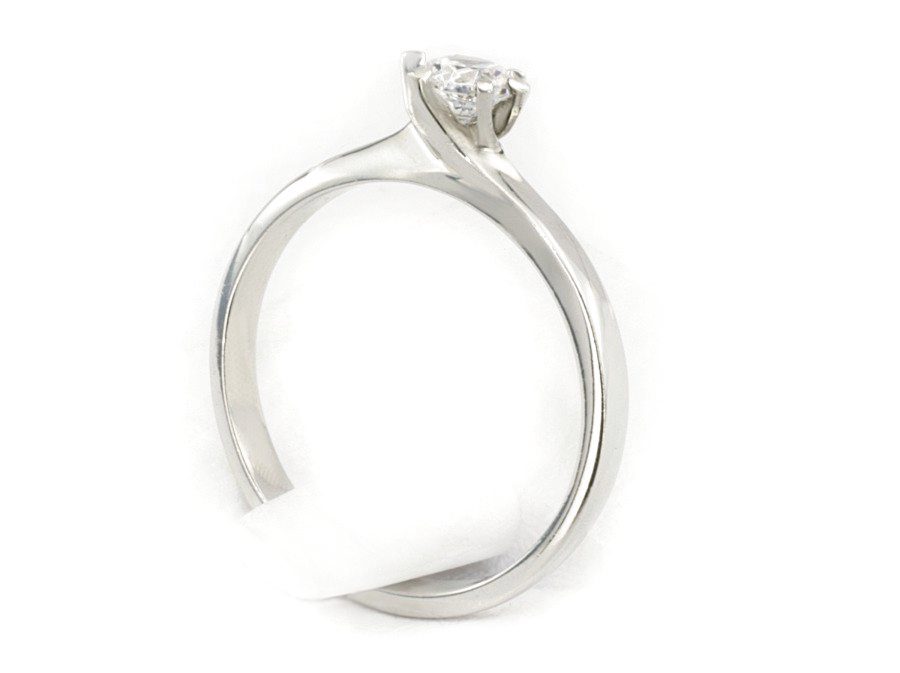 Złoty pierścionek z brylantem białe złoto - b1340br_P_E — zdjęcie 3