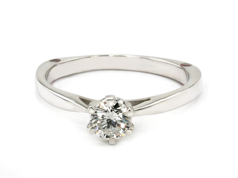 Złoty pierścionek z brylantem i rubiny - bjg1133br_rub_VVS_G — zdjęcie 2