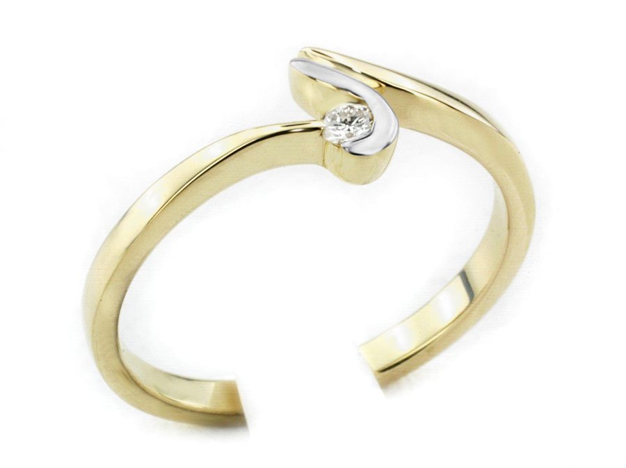 Złoty pierścionek z brylantem żółte złoto - j104br_VS_H