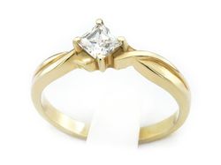 Złoty Pierścionek zaręczynowy z diamentem - jg1064br_Si_H