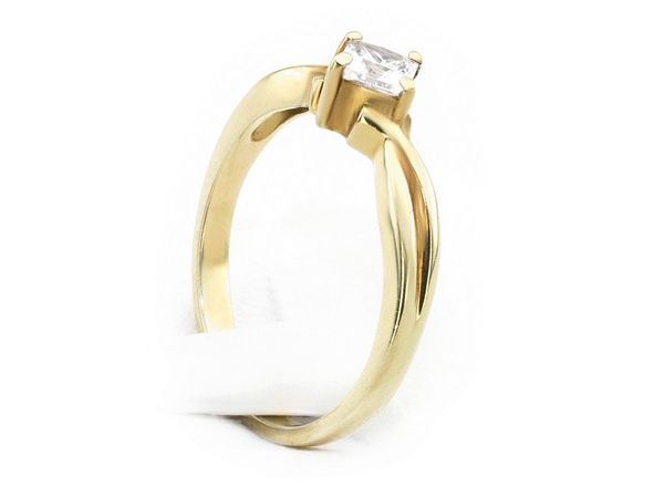 Złoty Pierścionek zaręczynowy z diamentem - jg1064br_Si_H