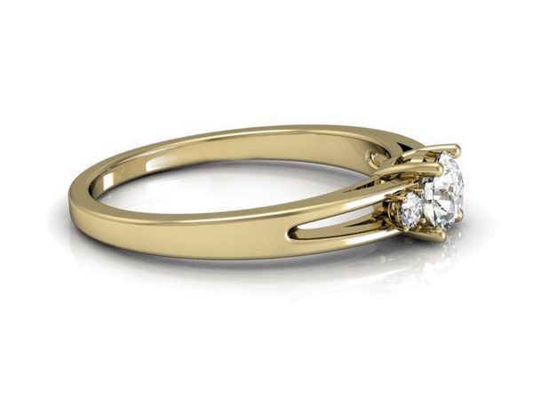Pierścionek zaręczynowy z brylantami żółte złoto - P15068z