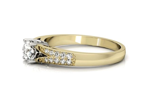 Pierścionek z diamentami żółte i białe złoto 585 - p15084zb