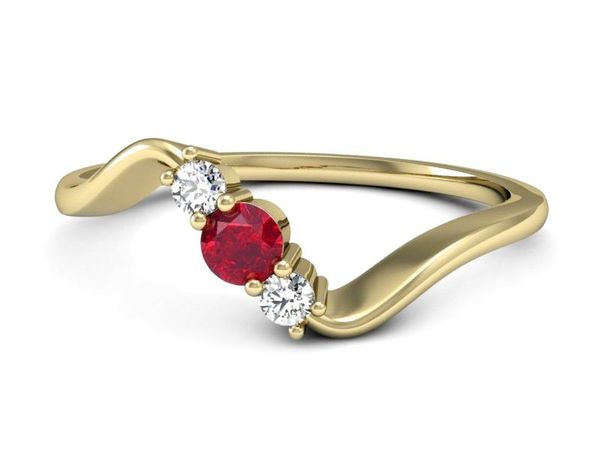 Złoty pierścionek z rubinem i brylantami - P15221zr