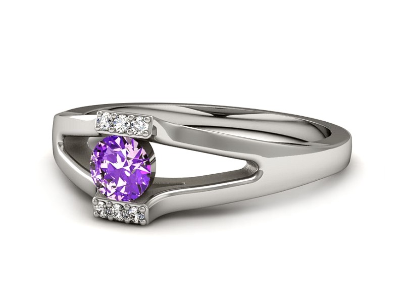 Złoty pierścionek z ametystem i brylantami - P15306bam — zdjęcie 2