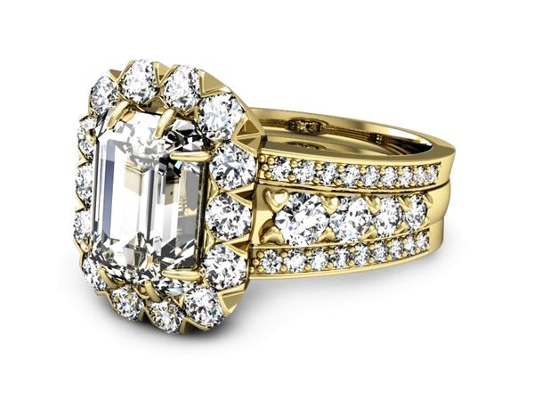 Złoty Pierścionek z diamentami żółte złoto 585 - P15339z