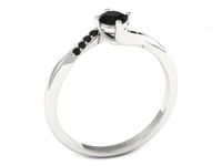 Pierścionek z czarnymi diamentami białe złoto 585 - p16932bcdcd- 2
