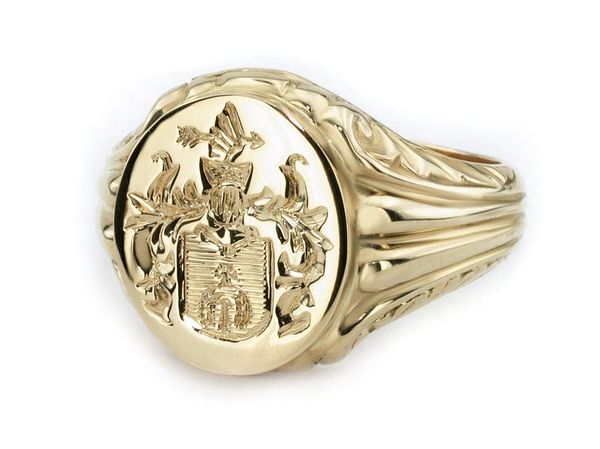 Sygnet męski złoty żółte złoto z grawerowanym herbem - S15079HZ