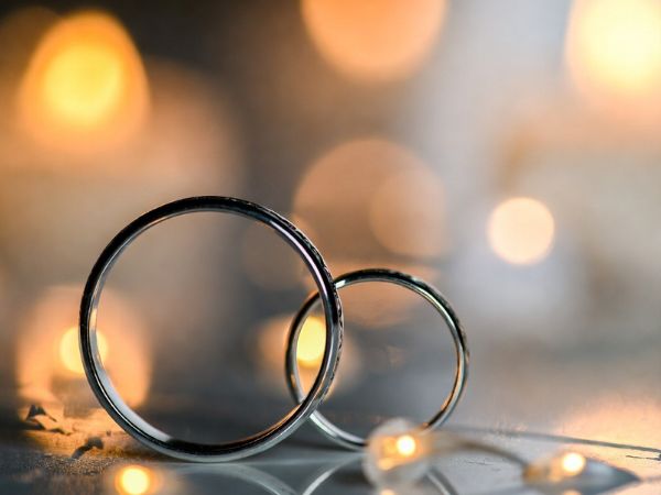 Co to są obrączki soczewkowe?