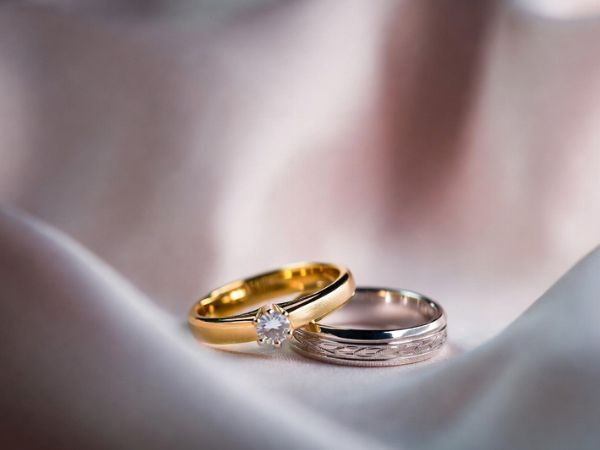 Obrączki Soczewkowe Personalizowane: Twój Unikalny Symbol Komfortu