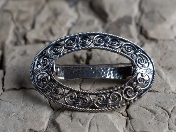 Srebrna Broszka Retro